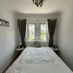 London By Luxury Group