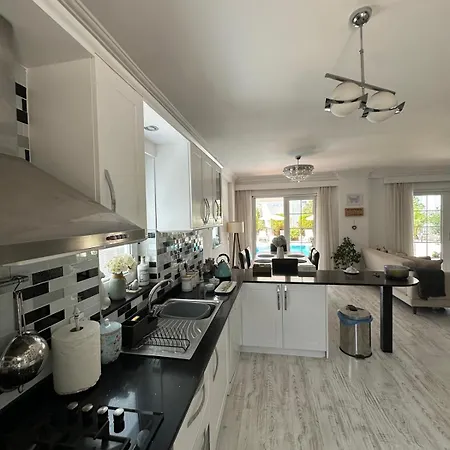 London By Luxury Group Fethiye