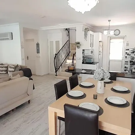 London By Luxury Group Villa Fethiye